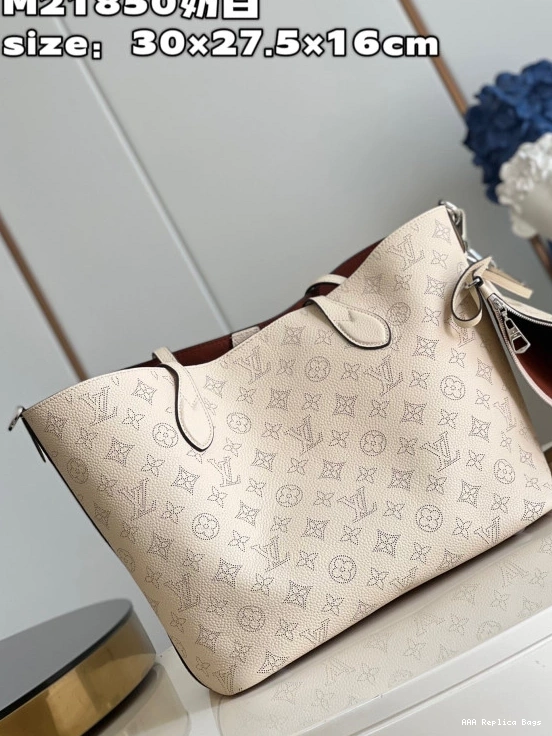 Aaa replica ru VUITTON LOUIS BLOSSOM MM 0802